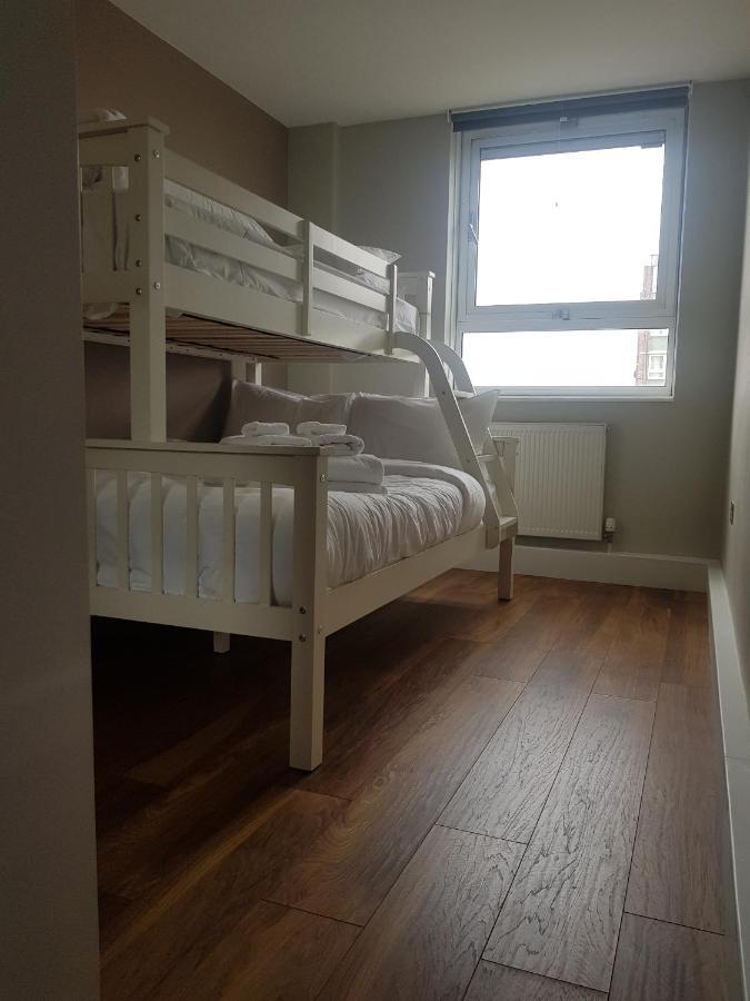 Beautiful 3-Bedroom Flat With Stunning Views London Exterior photo
